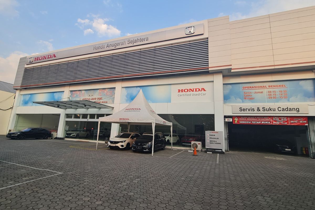 PT Honda Prospect Motor (HPM) kembali memperluas jaringan dengan meresmikan diler Honda Anugrah Used Car, di  Sleman, Daerah Istimewa Yogyakarta, pada 10 Januari 2024.