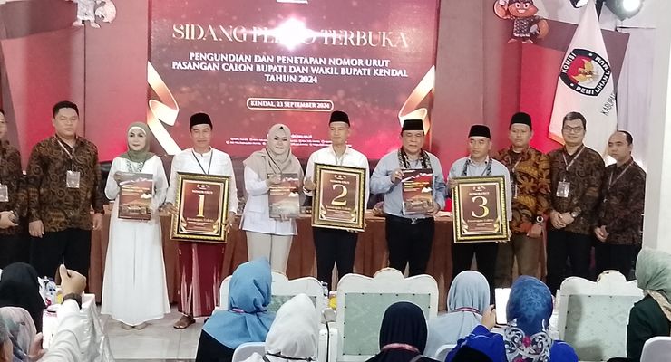 KPU Kendal Larang Paslon Pasang APK di Lokasi Tertentu, Mana Saja?