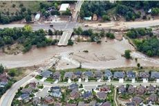 Upaya Penyelamatan Korban Banjir Colorado Dilanjutkan