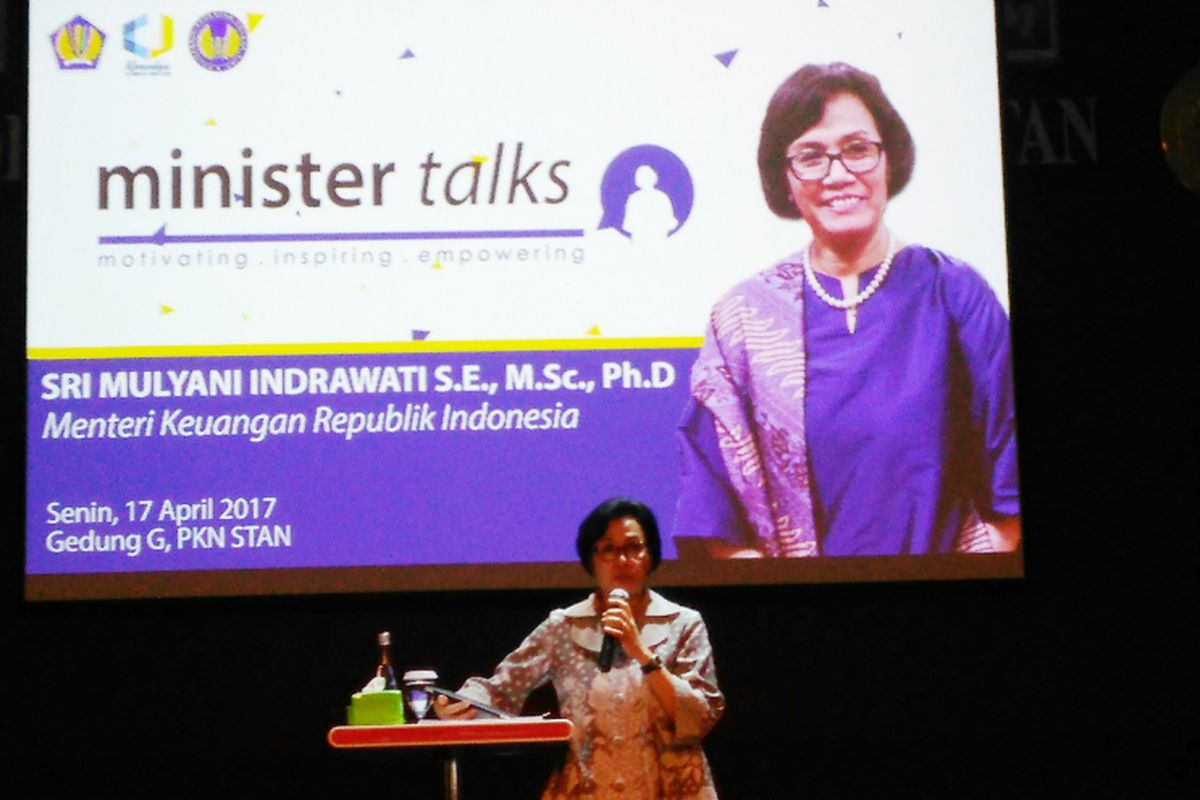 Menteri Keuangan Sri Mulyani Indrawati menjadi pembicara dalam acara kuliah umum di Politeknik Sekolah Tinggi Akutansi Negara (STAN), Bintaro, Tangerang Selatan, Banten, Senin (17/4/2017).