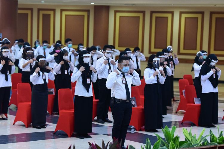 Lembaga Administrasi Negara (LAN) menggelar pelatihan dasar Calon Pegawai Negeri Sipil (CPNS) di Graha Makarti Bhakti Nagara, Kantor LAN, Pejompongan, Jakarta Pusat, Jumat (17/7/2020).