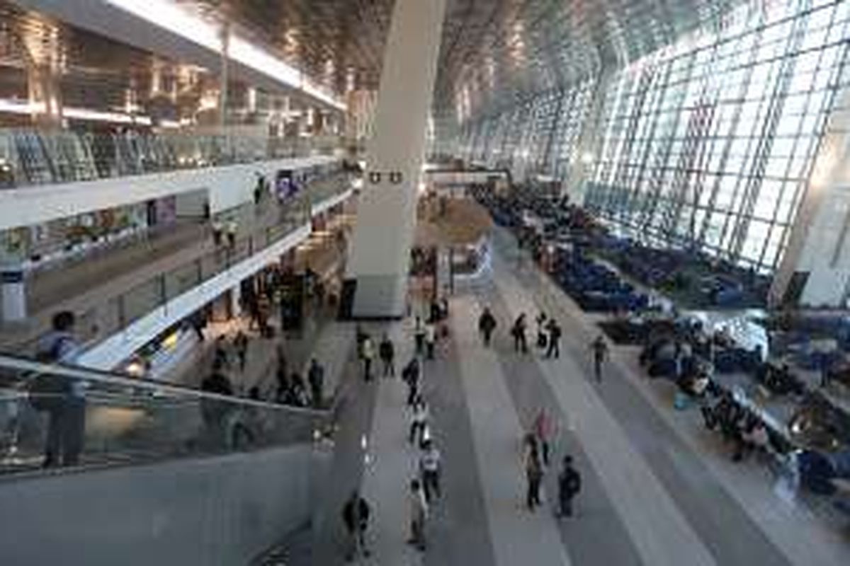 Suasana di Terminal 3 Ultimate Bandara Soekarno-Hatta, Tangerang, Banten, Selasa (9/8/2016). Terminal 3 Ultimate Bandara Soekarno-Hatta resmi beroperasi sepenuhnya hari ini.