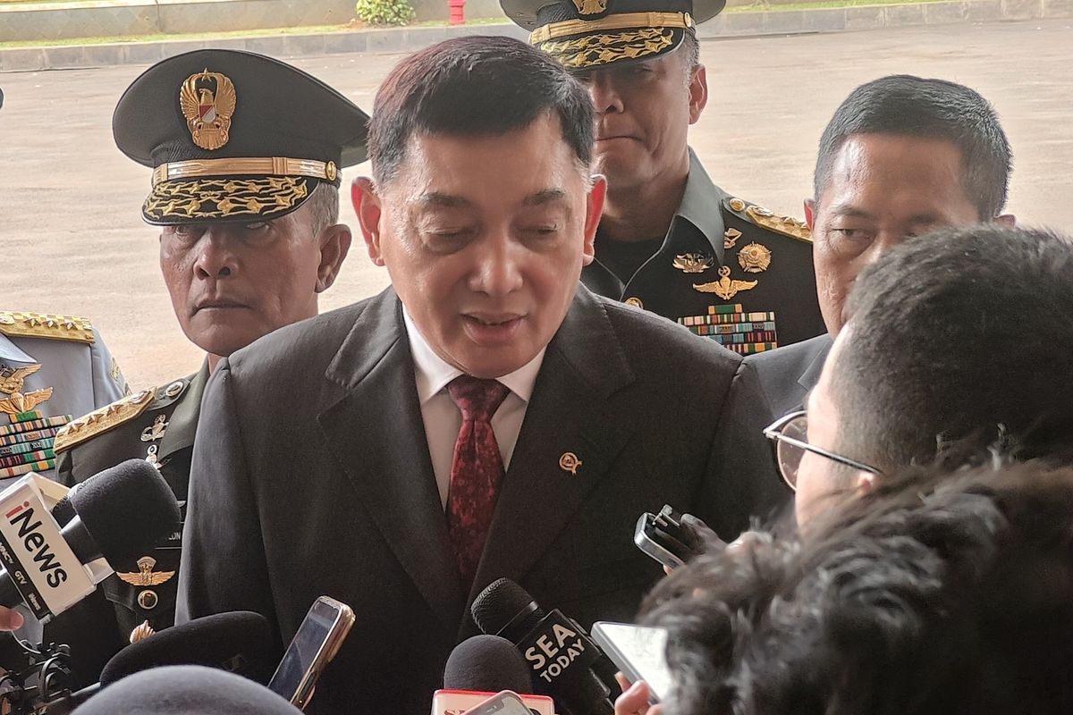 Menteri Pertahanan (Menhan) RI, Sjafrie Sjamsoeddin usai menerima kunjungan kehormatan Menteri Pertahanan Australia, Richard Marles, Kamis (5/6/2025).
