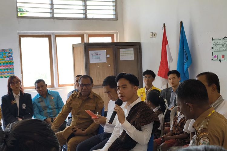 Sekolahnya Didatangi Gibran, Kepala SDN Wolomoni di Ende Kaget, Ditelepon Kadis H-2