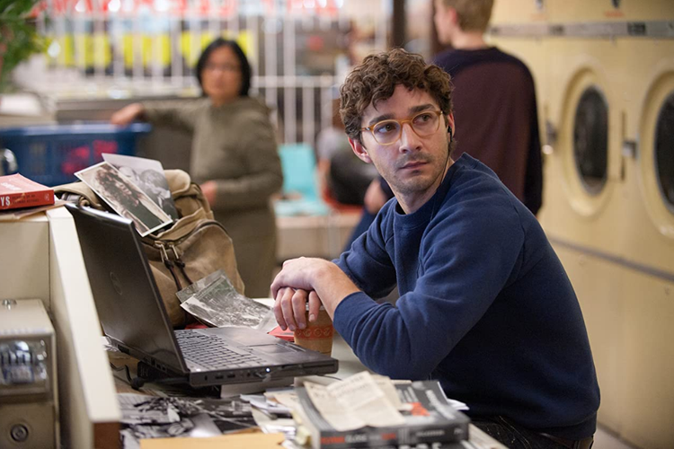 Shia LaBeouf dalam film drama thriller The Company You Keep (2012).