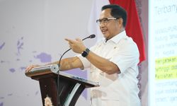 Tutup Rakernas XVII Apkasi, Mendagri Ajak Kepala Daerah Atasi Persoalan Bangsa