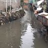 Bocah 9 Tahun Terseret Arus Kali Ciliwung Saat Mandi Hujan