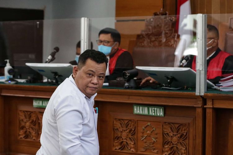 Terdakwa kasus pembunuhan berencana Brigadir J, Kuat Ma'ruf menjalani sidang di Pengadilan Negeri Jakarta Selatan, Senin (12/12/2022). Putri Candrawathi menjadi saksi dalam sidang kali ini.