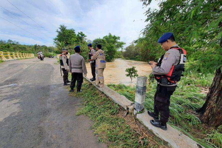 Lokasi pelajar terseret arus sungai di Kalurahan Bejiharjo, Karangmojo, Gunungkidul. Rabu (30/11/2022)