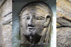 Ahli Temukan Mumi Bertopeng Emas di Pemakaman Mesir Kuno