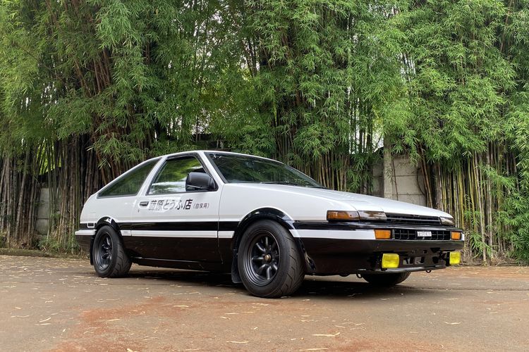 Фото toyota ae86 trueno