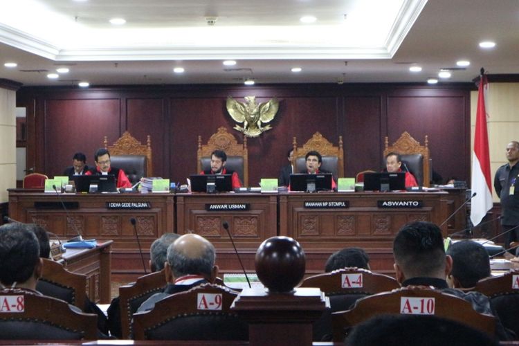 Mahkamah Konstitusi mulai menggelarnya sidang sengketa Pilkada 2017, Kamis (16/3/2017).