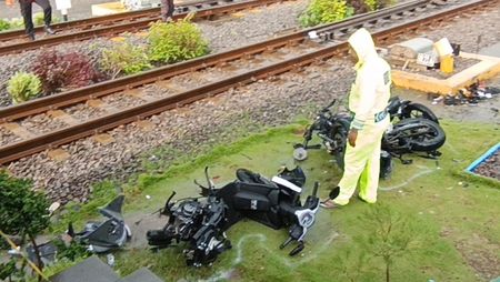 Tabrakan KA Malioboro Ekspres dengan 7 Sepeda Motor: 4 Tewas, 3 Luka Berat