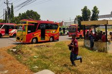 Protes Harga BBM Naik, Puluhan Awak Bus Tegal-Pemalang Mogok Massal di Pantura