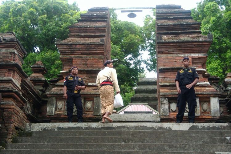 Makam Raja Imogiri di Kabupaten Bantul, DI Yogyakarta menjadi salah satu destinasi wisata andalan untuk menarik kunjungan wisatawan mancanegara Foto diambil beberapa waktu lalu.