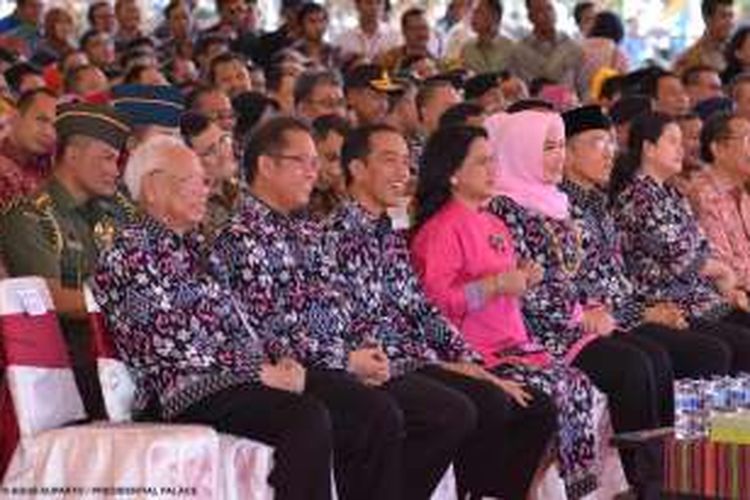 Presiden Joko Widodo (Jokowi) dalam acara Hari Pers Nasional di Lombok, Nusa Tenggara Barat, Selasa (9/2/2016).