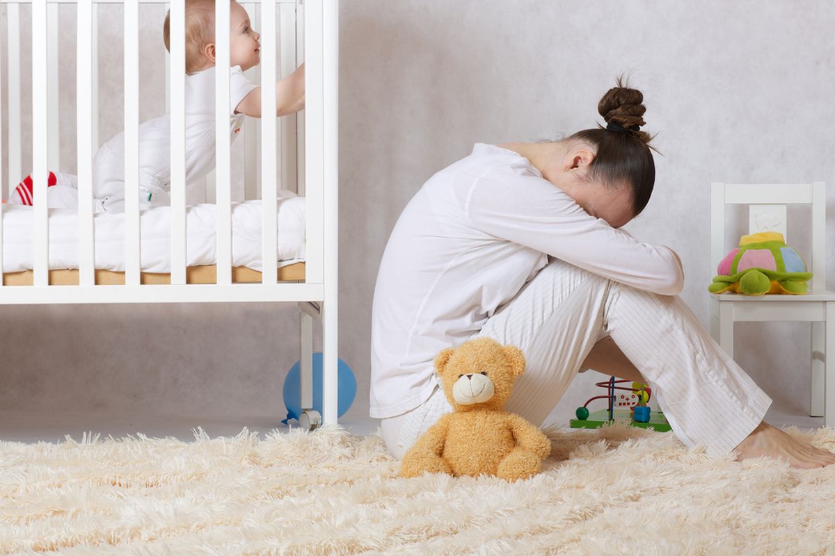 Baby blues yang berlangsung lebih dari dua minggu dapat berkembang menjadi depresi pascapersalinan.