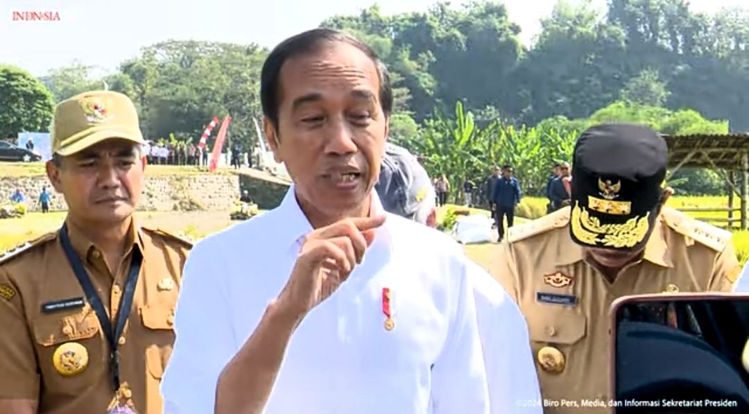 Ditanya Soal Pilkada Jateng, Jokowi: Tanyakan ke Partai Politik