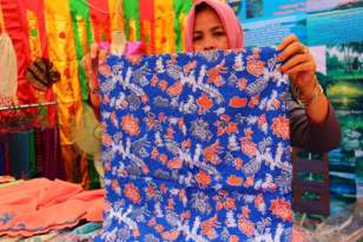 Unik Batik  Pesisir  Selatan Gunakan Bahan dari Tanah Liat