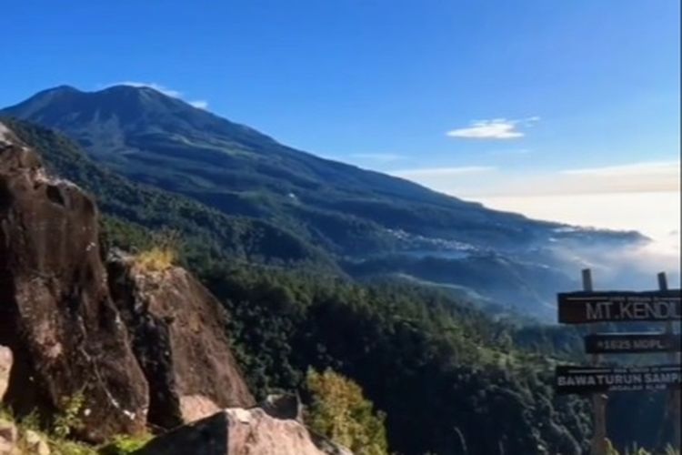 Wisata Gunung Kendil di Semarang, Pendakian Ramah Pemula dengan Panorama Rawa Pening
