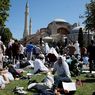 Ribuan Jemaah Hadiri Shalat Jumat Pertama di Hagia Sophia dalam 86 Tahun