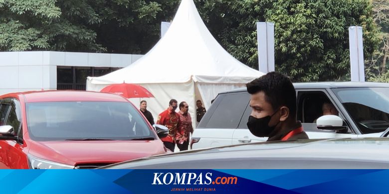 Berbatik Merah, Andika Perkasa Hadiri Perayaan Bulan Bung Karno