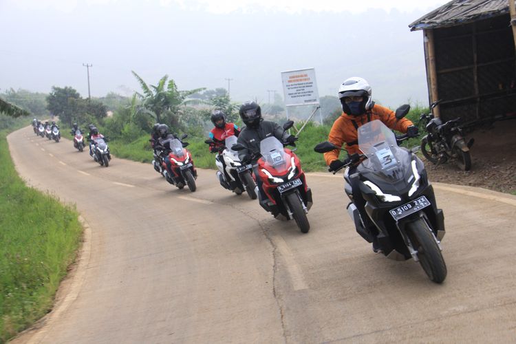 Rombongan Test Ride Honda New ADV 160