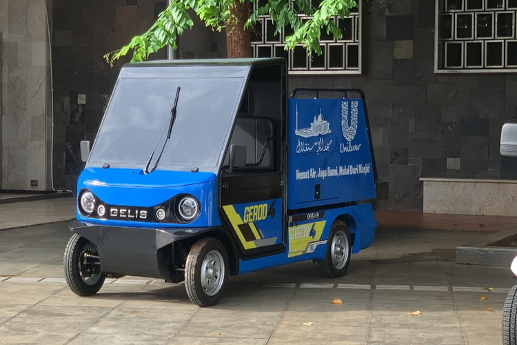 Gelis serahkan GEROD4 untuk digunakan di digunakan di lingkungan Masjid Istiqlal.