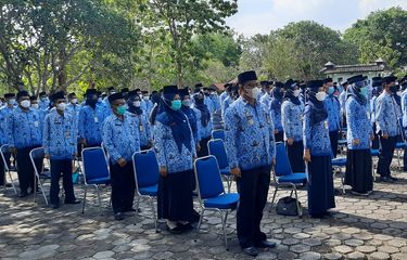 Sebanyak 305 ASN di lingkungan Kabupaten Blora dimutasi di TMP Wira Bhakti, Rabu (29/9/2021)