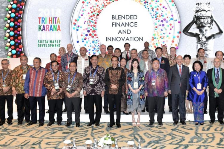 Presiden Joko Widodo dalam Tri Hita Karanan Sustainable Development Forum di Nusa Dua, Bali, Kamis (11/10/2018).
