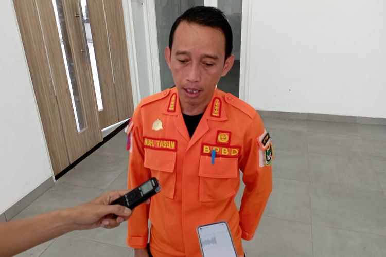 Kepala BPBD Sulbar Muhammad Taslim saat diwawancara di Kantor Bupati Mamuju, Sulawesi Barat, Rabu (21/9/2022).