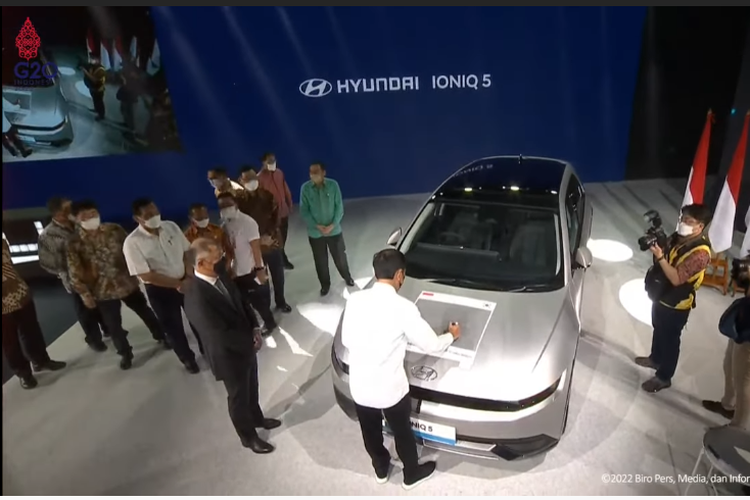 Peluncuran Hyundai Ioniq 5 oleh Presiden RI Joko Widodo