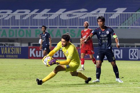 Adilson Maringa, Kiper Arema Biang Kegagalan PSM Bawa 3 Poin