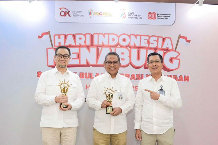 Konsisten Edukasi Masyarakat, Pegadaian Raih 2 Penghargaan di OJK Financial Literacy Award 2025
