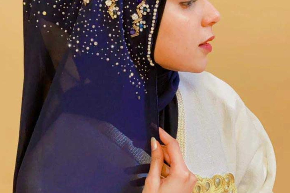 Hijab bando payet.