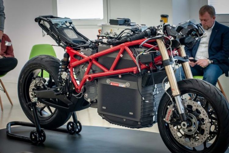 Energica Eco Corsa yang menjadi basis MotoE 2019