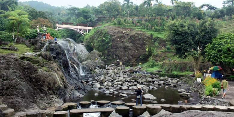 Lokawisata Baturaden di lereng selatan Gunung Slamet, Kabupaten Banyumas, Jawa Tengah.