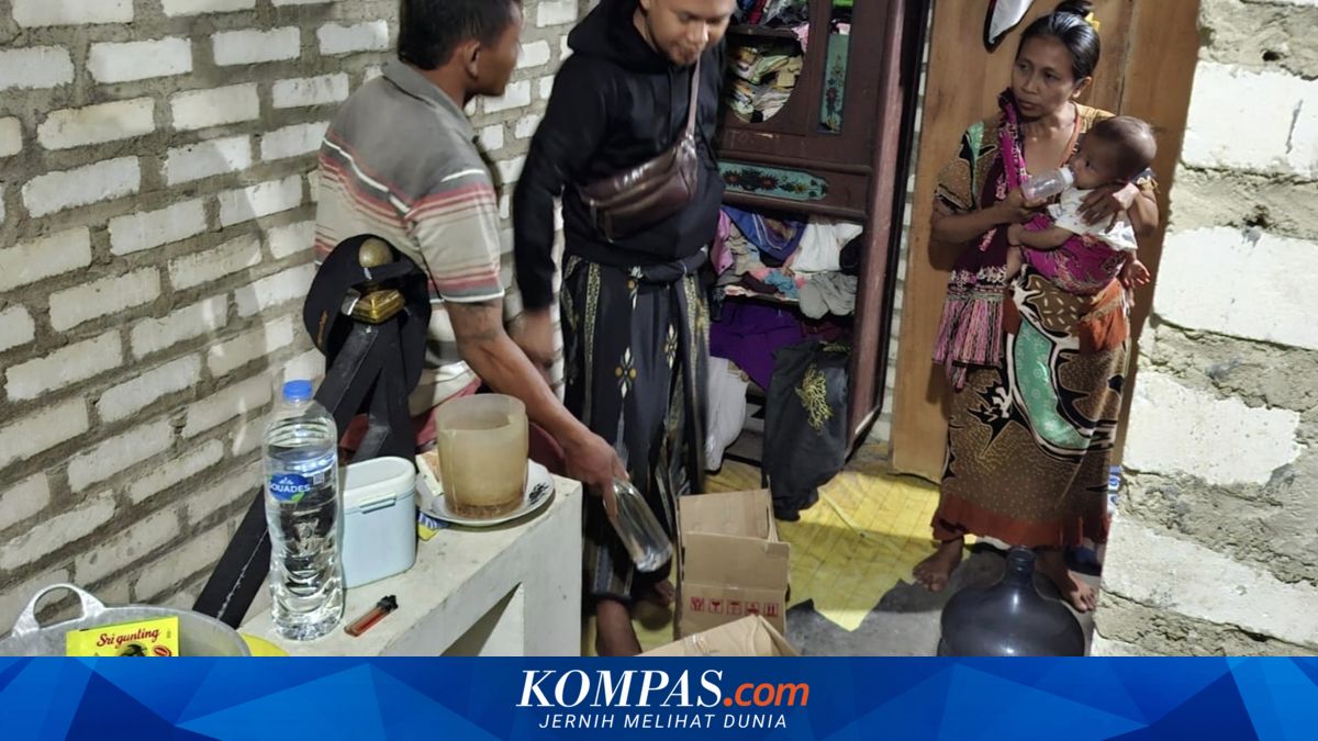 Digerebek Jual Miras, Polisi Tangkap 2 Orang dan Sita 101 Botol Minuman di Pamekasan ~TR

Klik untuk baca: