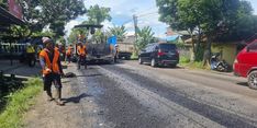 Ganjar Siapkan Anggaran Rp 437 Miliar untuk Perbaikan Jalan di Jateng pada 2023