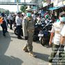 Pasar Jatinegara Ramai Pengunjung, Satpol PP Tertibkan Pedagang