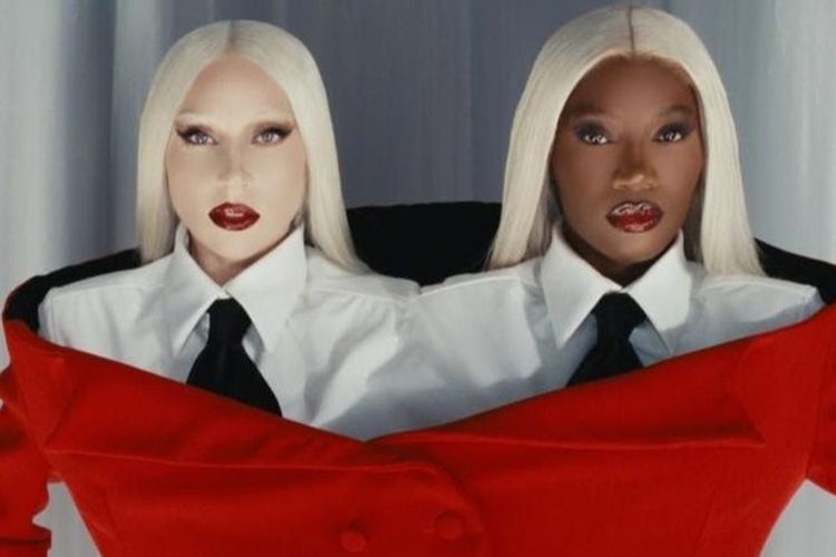 Video Musik Lady Gaga Jadi Panggung High Fashion, Tampilkan Gaya Avant-garde Dramatis