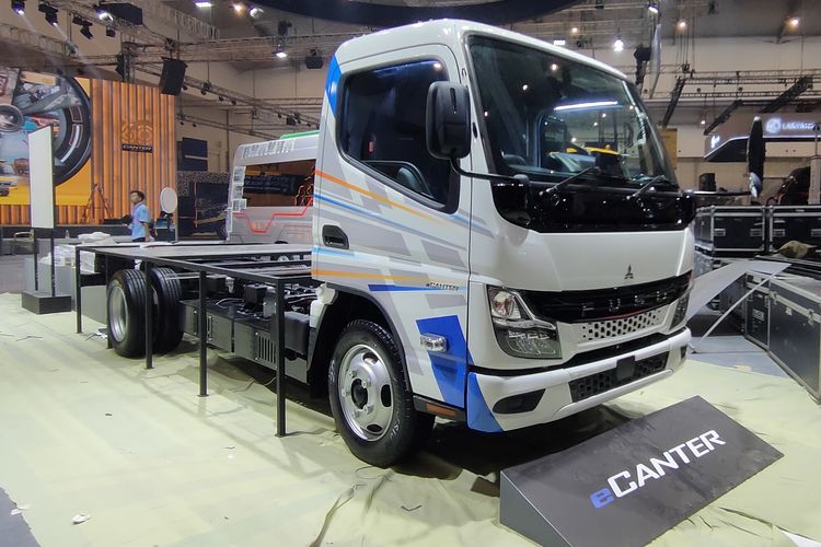 New Fuso eCanter di GIIAS 2023