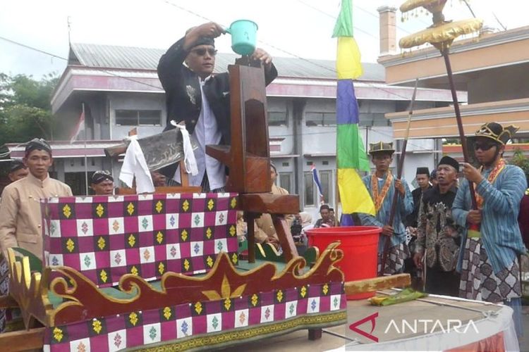 Srobong Gobang, Tradisi Warga Tlilir Temanggung untuk Keberkahan Panen Tembakau