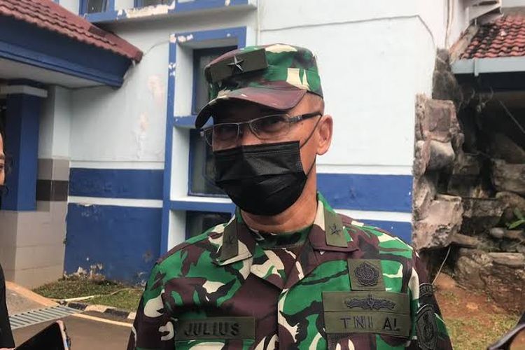Kepala Dinas Penerangan Angkatan Laut (Kadispenal) Laksamana Pertama TNI Julius Widjojono