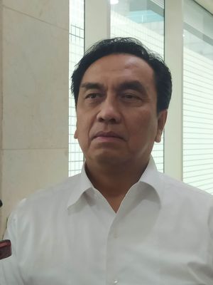 Anggota Komisi I DPR RI Fraksi PDI-P Effendi Simbolon saat ditemui di Gedung DPR, Senayan, Jakarta Pusat, Kamis (8/9/2022). 