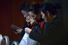 Kerabat Penumpang Malaysia Airlines Caci Maki Pejabat Malaysia