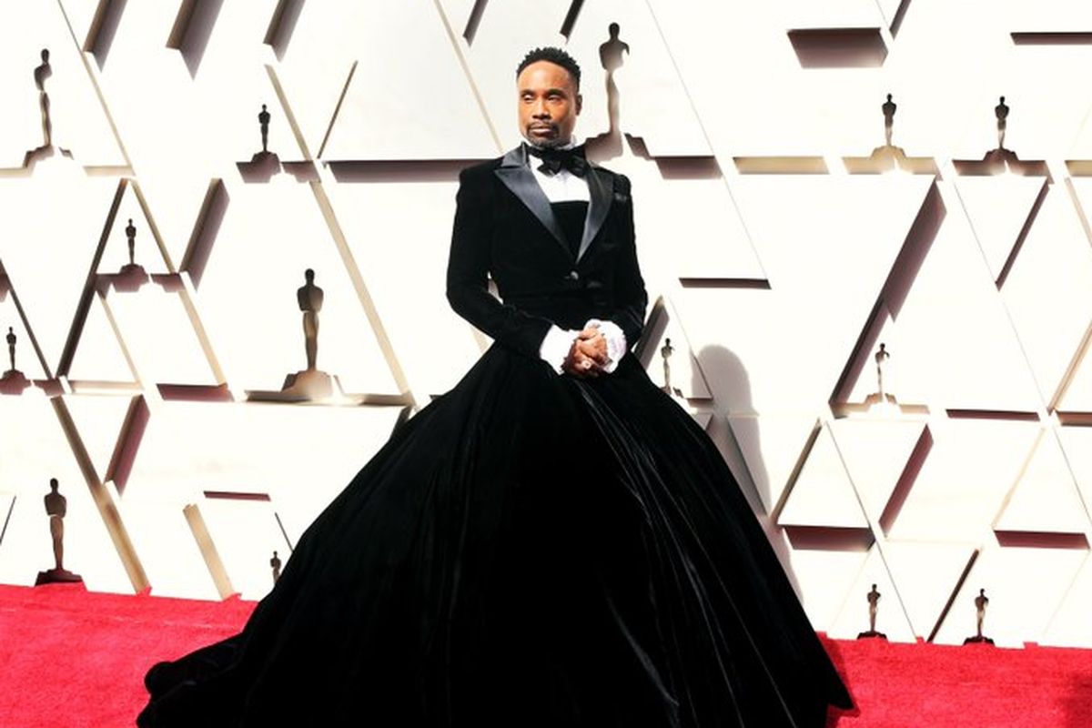 Aktor dan penyanyi Billy Porter ketika menghadiri malm penganugerahan Oscar, Minggu (24/2/2019) malam waktu setempat.