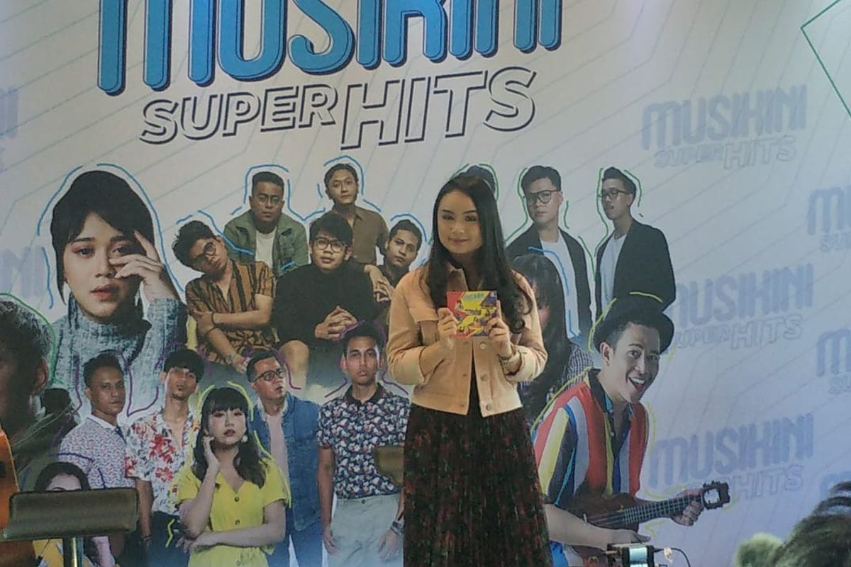 Chintya Gabriella saat ditemui dalam jumpa pers peluncuran album kompilasi Musikini Superhits di kawasan Kelapa Gading, Jakarta Utara, Senin (21/10/2019).