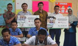 KolaborAksi Nyata, Dompet Dhuafa Terima Investasi Wakaf dari CIMB Niaga Syariah