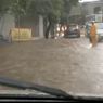 Banjir Setinggi 30 Cm di Jalan Kebagusan Raya, Arus Lalu Lintas Tersendat